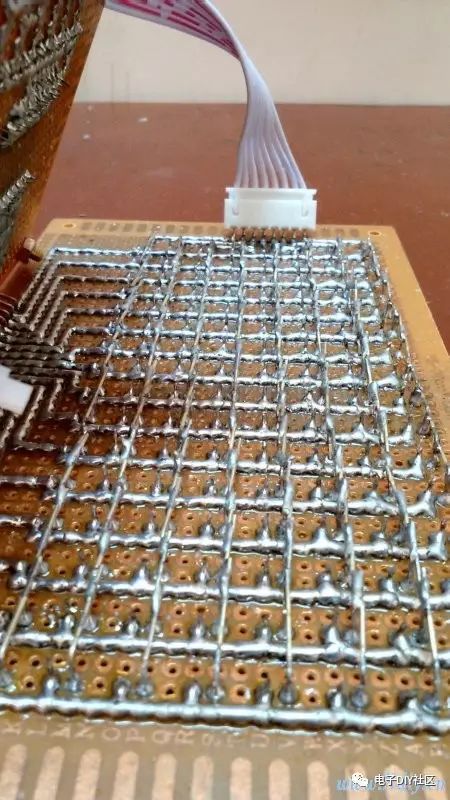 百分百成功 纯手工制作8*16点阵屏 左移屏效果